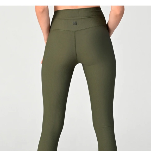 Vetchy Workout Set - Picture 7 of 15